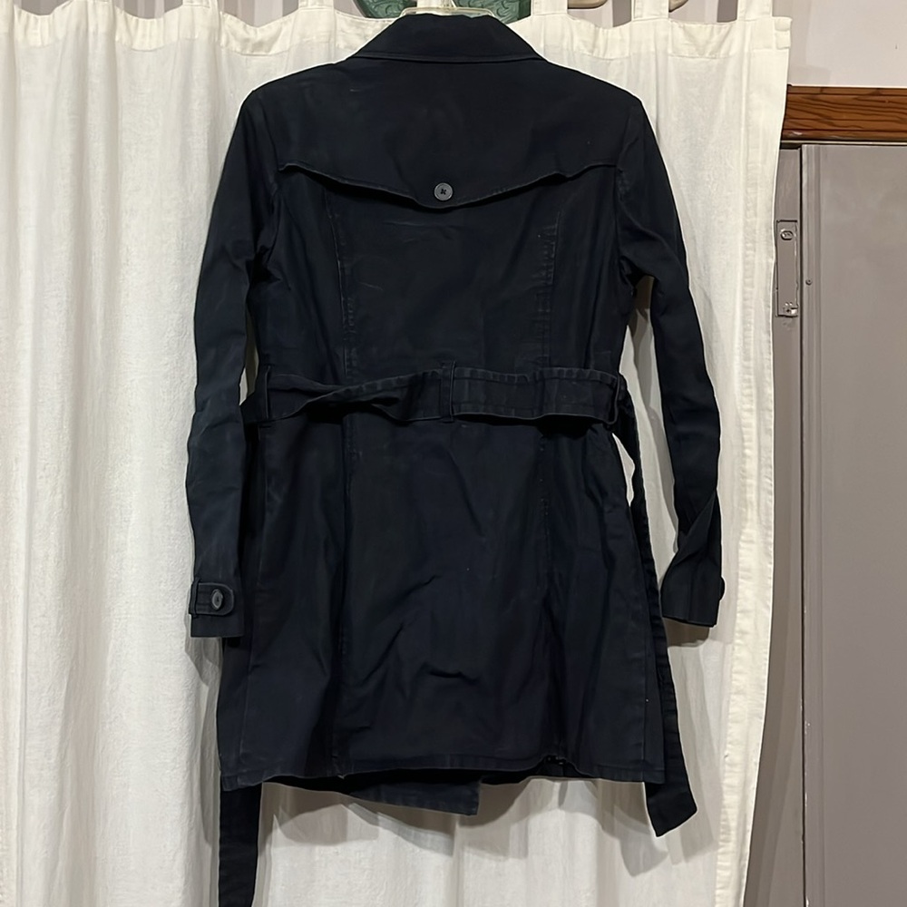 Trench coat - Picture 2 of 2